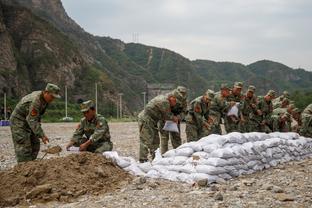 媒体人：国安冬训效果不错，首轮首发中有8人跑动超过1万米